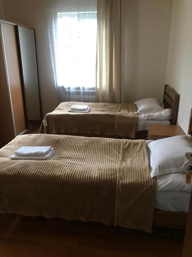 Guest House Gogia Zhabeshi Εξωτερικό φωτογραφία