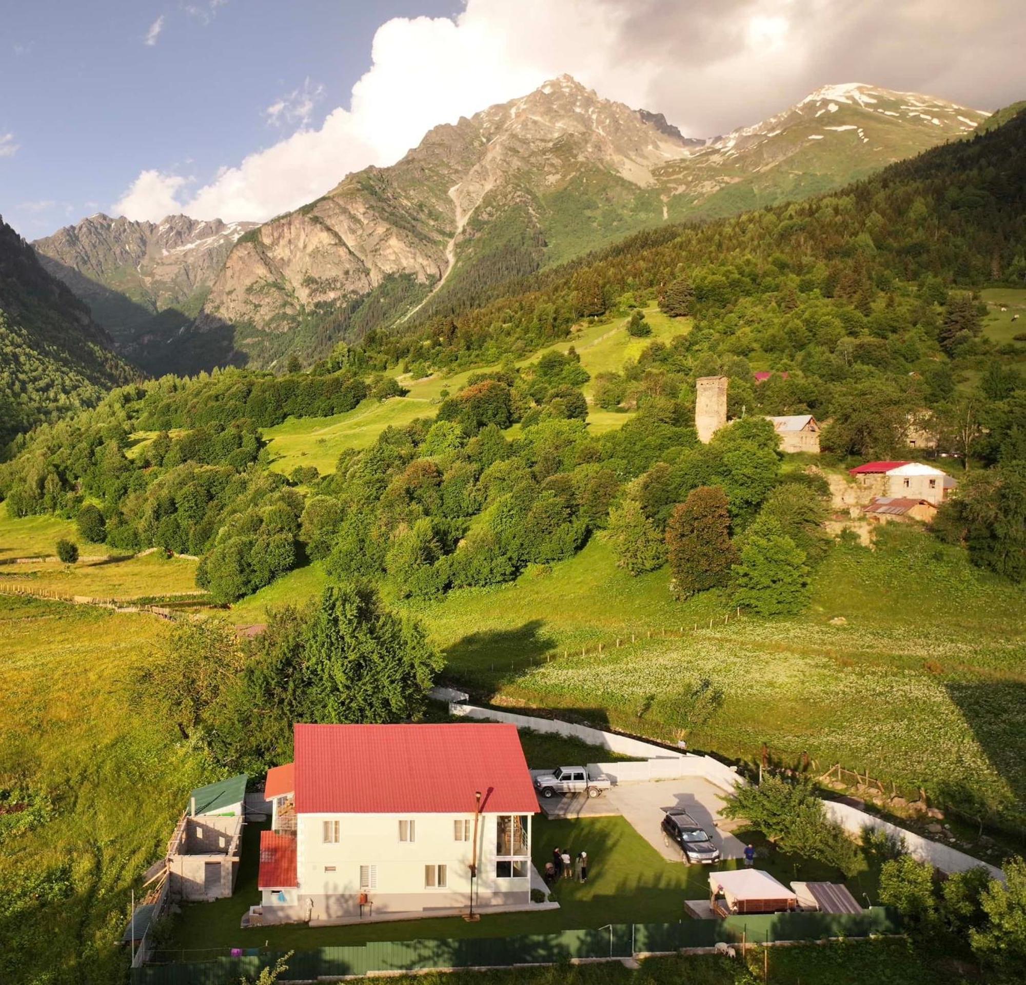 Guest House Gogia Zhabeshi Εξωτερικό φωτογραφία