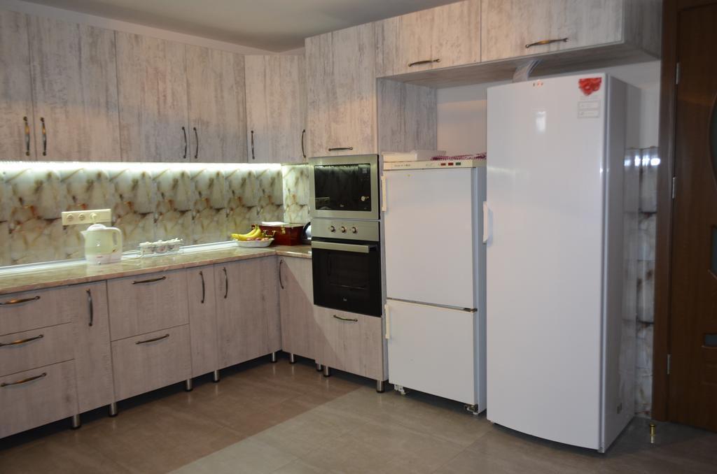 Guest House Gogia Zhabeshi Εξωτερικό φωτογραφία