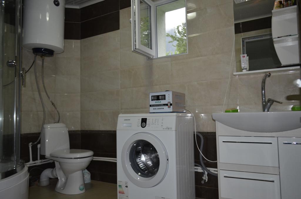 Guest House Gogia Zhabeshi Εξωτερικό φωτογραφία