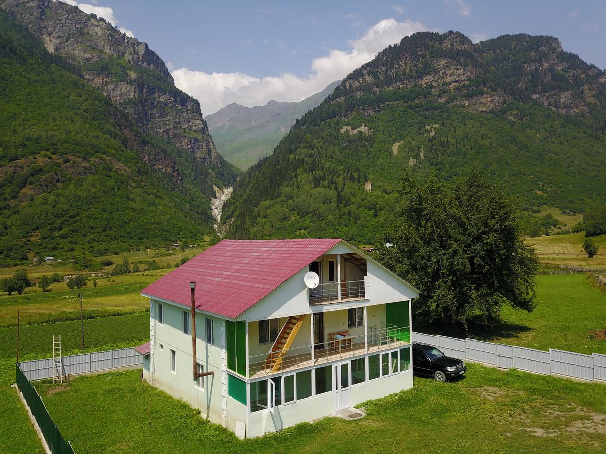Guest House Gogia Zhabeshi Εξωτερικό φωτογραφία